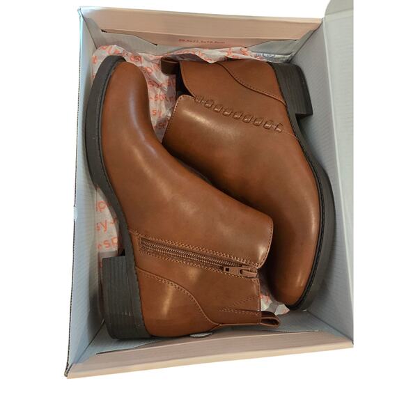 Easy Spirit Lorand Almond Toe Block Heel Casual Booties New Size 8 - Picture 5 of 7